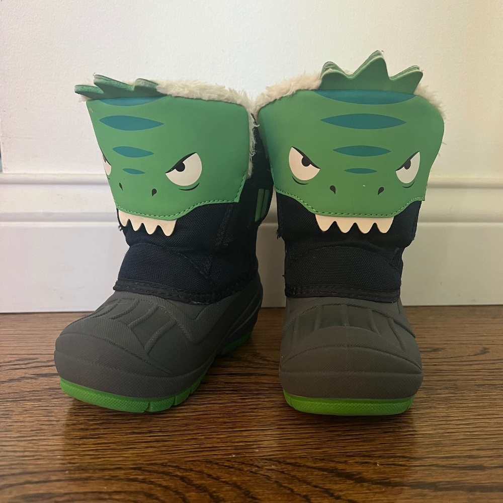 BOOTS+SNOWPANTS: Toddler Cat&Jack Boots (Sz6) PLUS Weatherproof Snowpants (Sz2T)